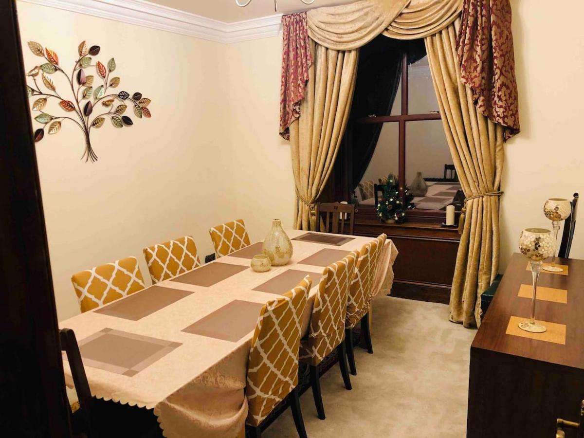 Beautiful 4-Bed Villa In Glasgow Kültér fotó