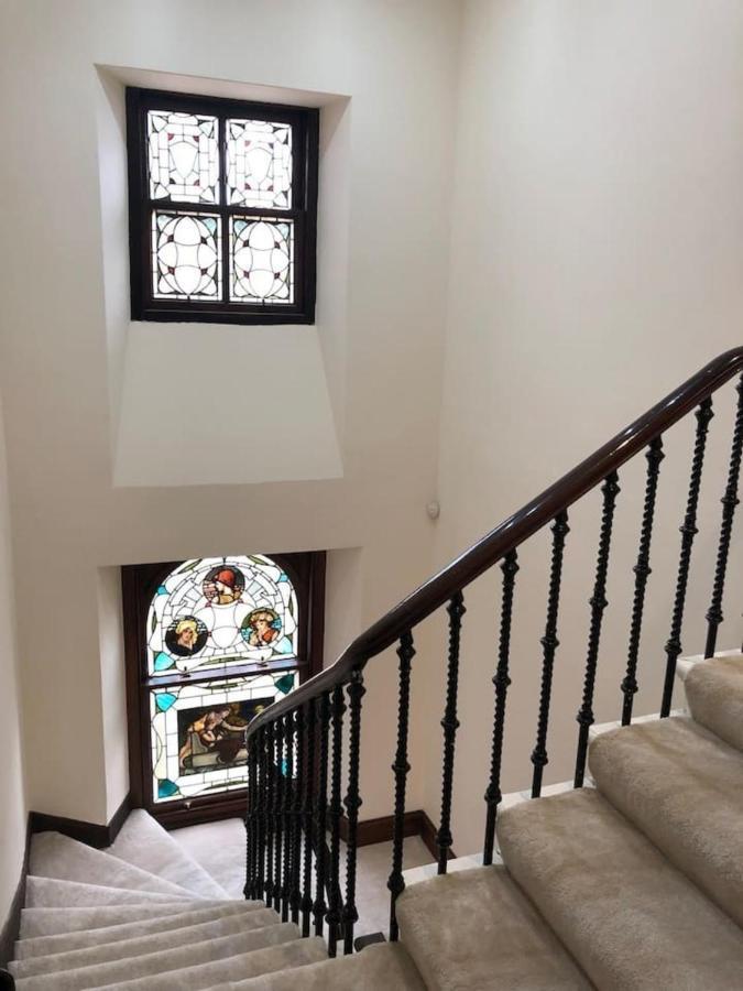 Beautiful 4-Bed Villa In Glasgow Kültér fotó