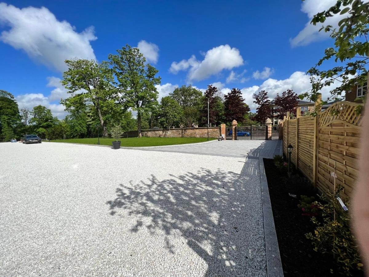 Beautiful 4-Bed Villa In Glasgow Kültér fotó